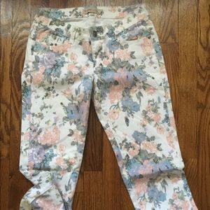 flower jeans